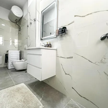 214 The Coastal Nest Durrës